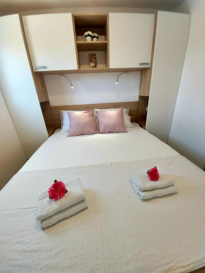 Mobile Homes Charly Tisno Dış mekan fotoğraf